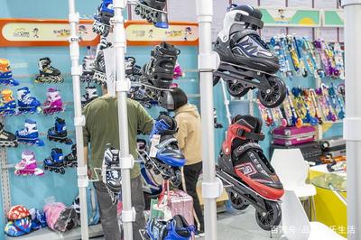 大流行期间美国消费者购买的7种最奇怪产品 鞋子零售篇